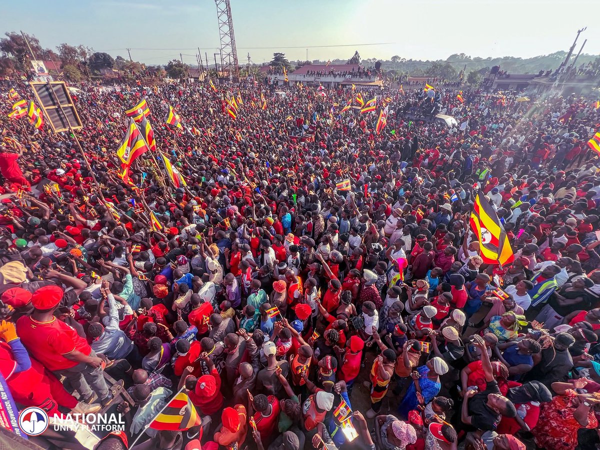 JoelSsenyonyi's tweet image. Today, the NUP presidential candidate held two campaign rallies in Kira Municipality and Kyadondo East Constituencies.
The rally in Kyadondo East was nostalgic, because that’s where his political journey begun. He thanked the people of Kyadondo East for propelling him to the…