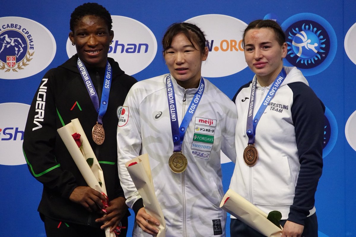 アマレスニュースが続々アップ中。昨日、日体大で某五輪金メダリストから「アマレスニュースに出して」とお願いされました(実話)。天皇杯が終わったら喜んで。元木咲良選手グランドスラム達成！森川美和選手が伊調コーチとウィニングラン！石井亜海・尾西桜・村山春菜も金！
youtube.com/watch?v=0nHNsa…