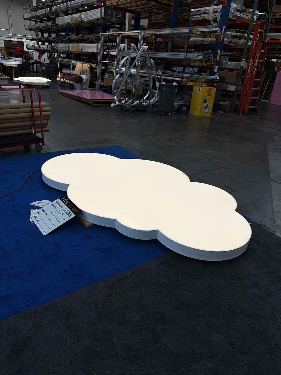 DAndreaVisual's tweet image. At DVC, we don’t just build. We solve. From concept to light-up finish, every detail is dialed for performance.

#LightboxDesign #VisualSolutions #CustomFabrication
