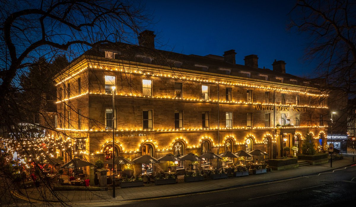 Silverginger's tweet image. Looking pretty good right now ,The White Hart Hotel in Harrogate.