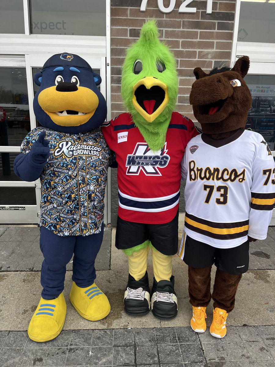 The gang is all here! Stop by Sam’s Club to say hi to Porter, Slappy and Buster! #18HourBellRingingMarathon  <a href="/wwmtnews/">News Channel 3 WWMT-TV</a> <a href="/TSA_Kalamazoo/">The Salvation Army Kalamazoo</a> <a href="/KalamazooWings/">Kalamazoo Wings</a> <a href="/WMUHockey/">WMU Hockey</a> <a href="/KzooGrowlers/">Kalamazoo Growlers</a>