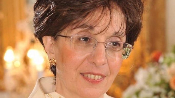🕊️ 🇫🇷 Hier, Sarah Halimi aurait dû célébrer ses 74 ans. Cette femme juive de 65 ans a été brutalement tuée le 4 avril 2017, à Paris. 

Kobili Traoré, un africain d'origine malienne âgé de 27 ans, a fait irruption chez elle, l'a violemment rouée de coups aux cris de « Allah Akbar