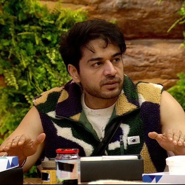 Dil_Se_Pyari's tweet photo. When your opposition acknowledges your game strategy.. 🔥💯

#BiggBoss19 #BiggBoss #BB19
#BiggBoss19OnJioHotstar https://t.co/oiZRBhIFVz