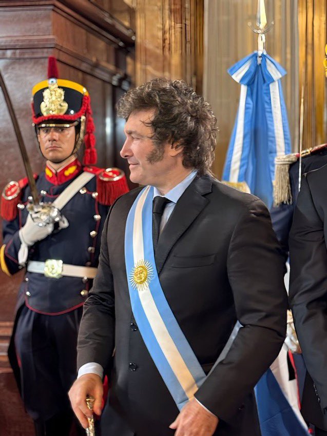 <a href="/HospGarrahan/">Hospital Garrahan</a> <a href="/CNEA_Arg/">Comisión Nacional de Energía Atómica</a> Gracias Presidente Milei !!!