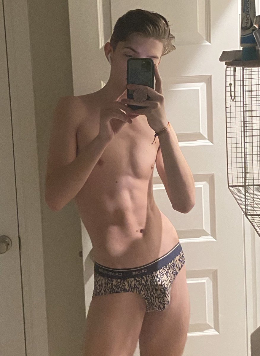 tonedstoner tweet media