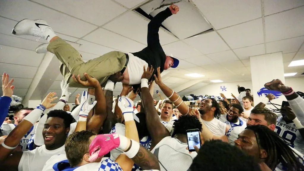 z_maloney's tweet photo. @UKFootball @UKAthletics @universityofky https://t.co/WgCZbih9GF
