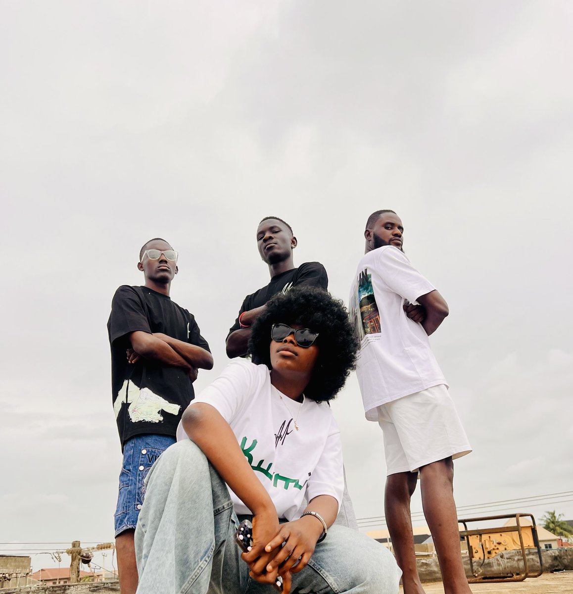 blacksfit08's tweet photo. New month, New goals, Same culture.
Step into December with purpose. Your fit is your fuel. Blacksfit wishes you a month of legendary moves.
๐ Shop the uniform of the culture. Link in bio!
#HappyNewMonth #Blacksfit #NewMoves #WearTheCulture https://t.co/s7IEwa8hhG