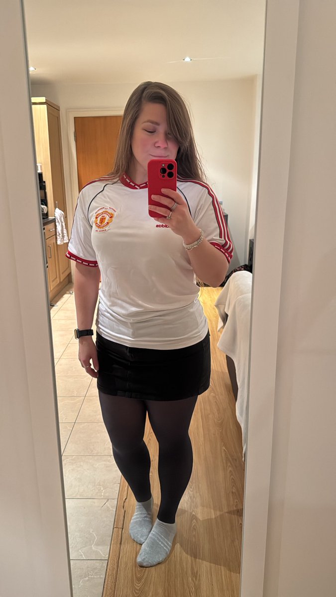 Stop it 😍😍😍😍😍😍😍😍😍😍
Christmas gift sorted ❤️🤍🖤