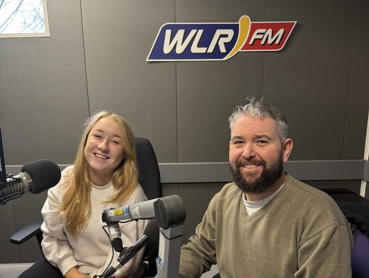 Great to chat with Bróna Coleman in the Dungarvan studio today, ag breathnú siar ar mo chéad bhliain mar Theachta Dála do Phort Láirge. Catch Bróna’s Tóg go Bog É on WLR FM, Dé Sathairn 9–10pm.