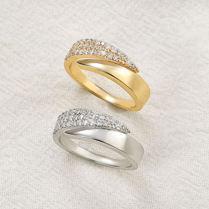 romankhanbd's tweet photo. Stainless Steel 18 K Golden Plated Sun Rings for Women, Natural Stone Inlaid in Hollow Metal Texture Ring Trendy Jewelry.    

#stainlesssteelring, #goldplatedring, #sunring, #womensjewelry, #naturalstonejewelry, #trendyaccessories, 

   BUY SECURELY FROM FANCYSHOP24  .COM https://t.co/HKnTiqlK55