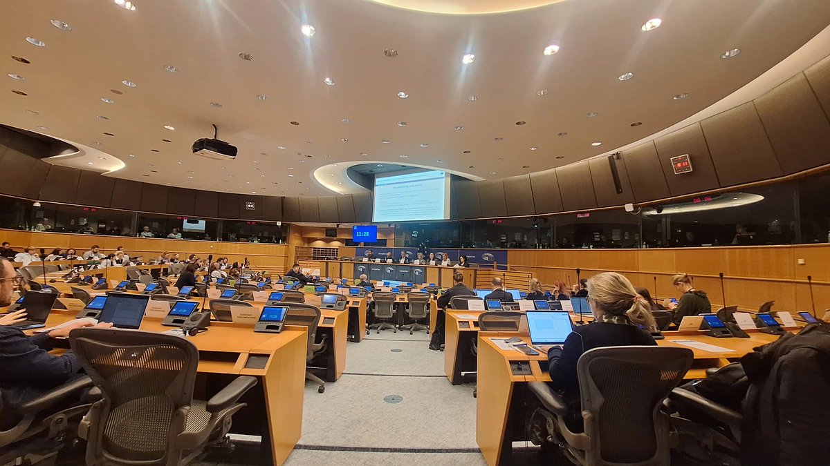 eurordis's tweet photo. Marking the start of #DisabilityRightsWeek, today’s @EP_PublicHealth meeting presented the results of Parliament’s consultation on rare diseases, & held an exchange of views on newborn screening.
The consultation on rare diseases drew 4,000+ contributions, including ours. https://t.co/7n2cTcjUx0