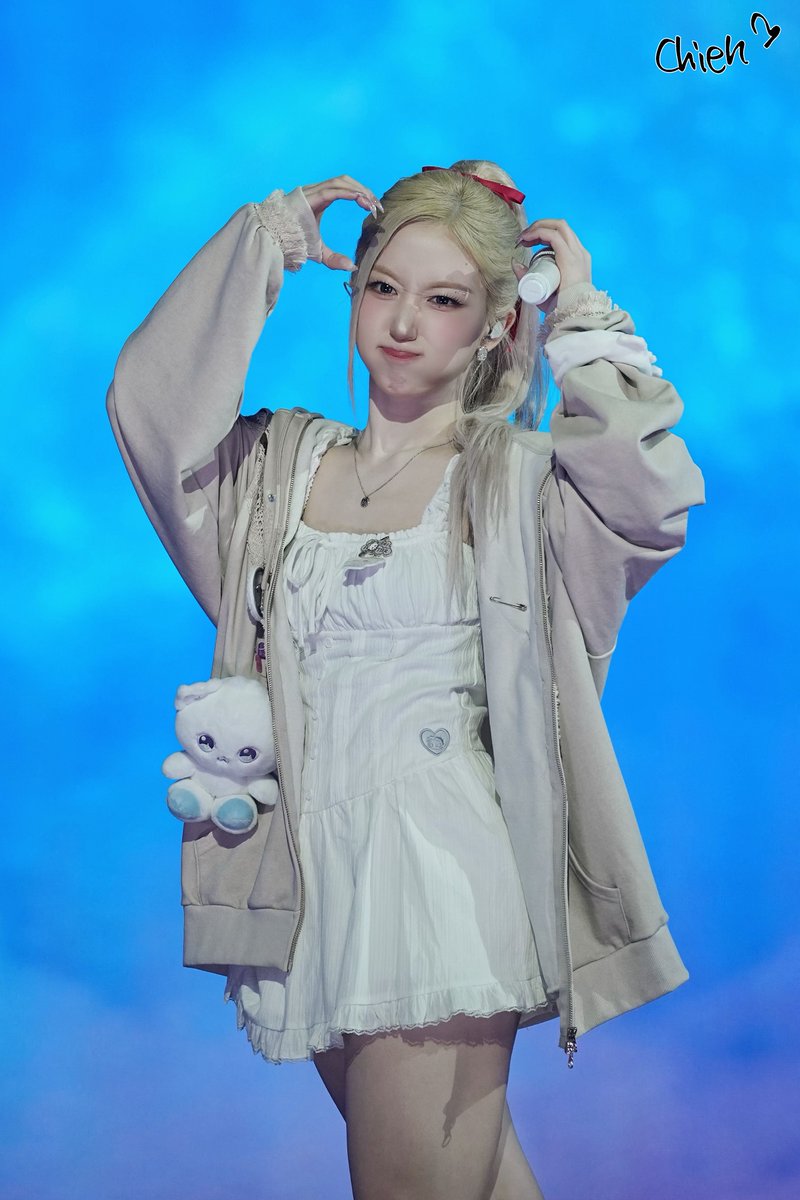 chieh_c1's tweet image. 251130 DAY2

#해원 #HAEWON 
#엔믹스 #NMIXX