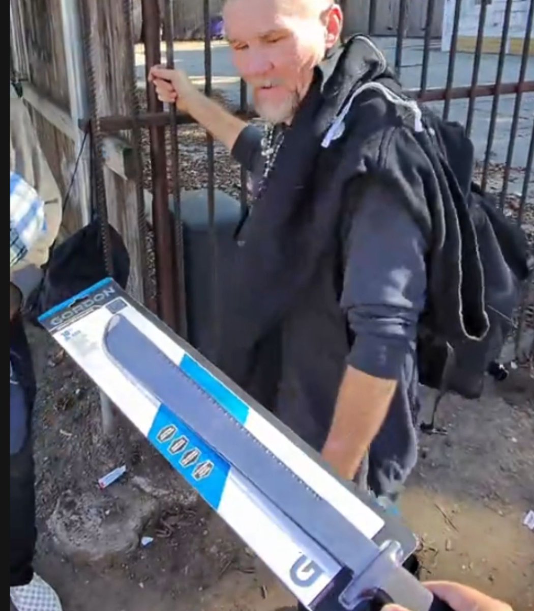 Dexerto's tweet image. A TikToker is facing backlash after handing out 18-inch machetes and bottles of alcohol to homeless people

&quot;Honestly, I really don&apos;t care bro, it&apos;s good for the clicks and views&quot;