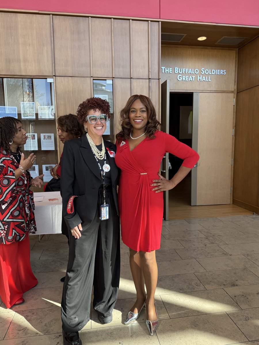 CaraGrant11's tweet image. ✊🏾Reclaiming Our Power💥

Recognizing 
World 🌎 
AIDS 
Day

Use valid resources (dashboard QR code)

@MCPS 
@MontgomeryCoMD 
@CM_Sayles 
@CMEvanGlass