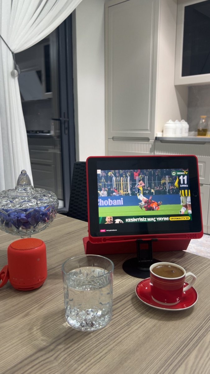 #GSvFB

İlk golümüzün şerefine içiyoruzzzz❤️💛