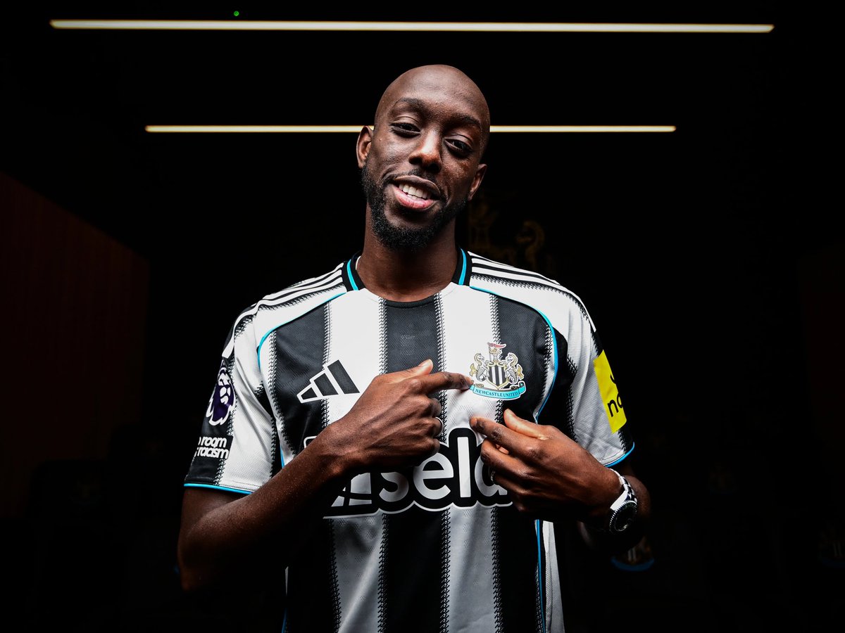 🚨 🇨🇩 Yoane Wissa not selected for DR Congo’s AFCON squad, as predicated. 
👀 Told it’s “full focus on Newcastle as priority” given the time and effort they have put into him playing for the club. 
#NUFC