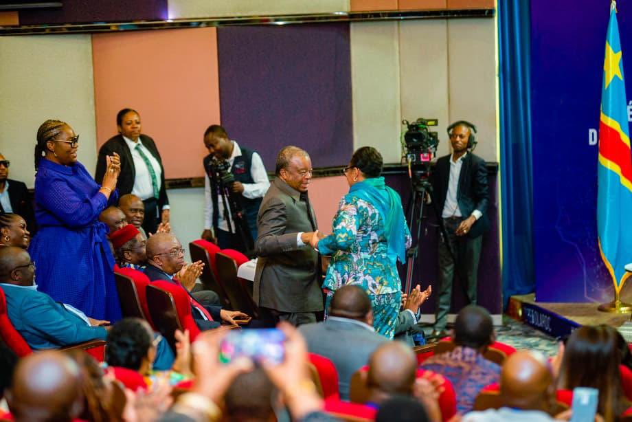 Roger Kamba tweet media