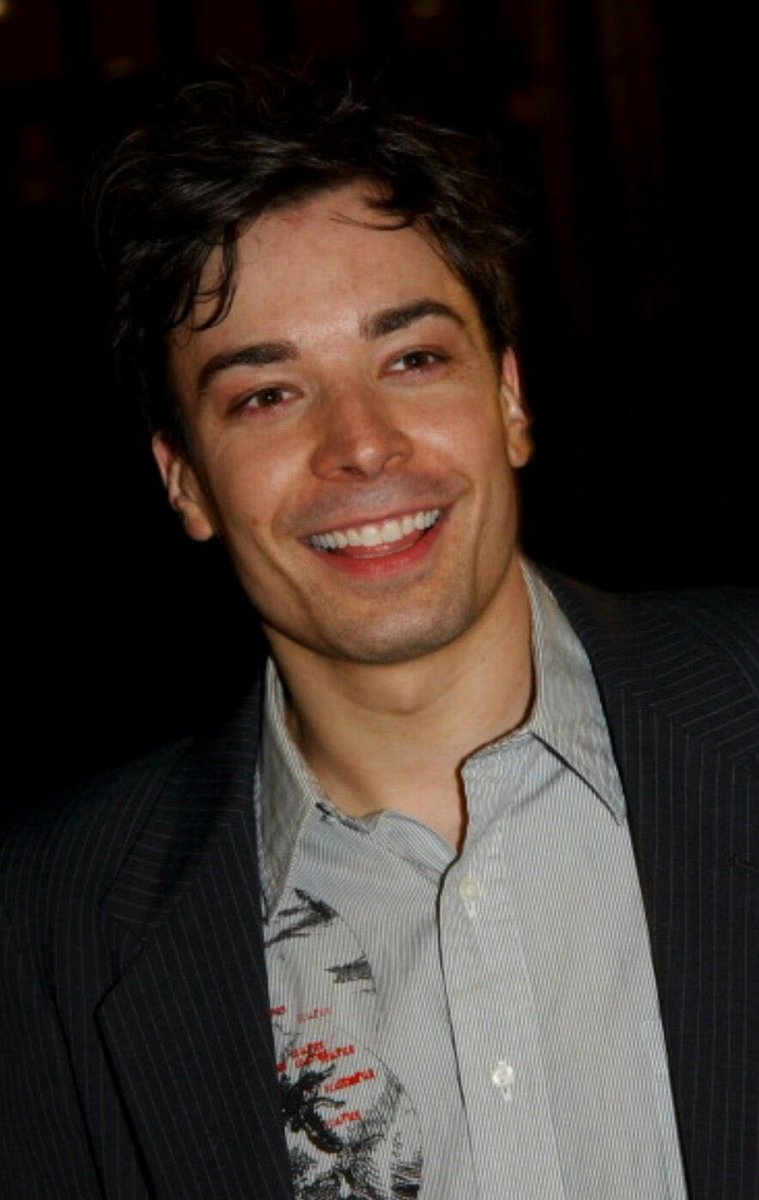 firecosgrove's tweet image. o jimmy fallon jovem se parece com todo o elenco de iCarly ao mesmo tempo