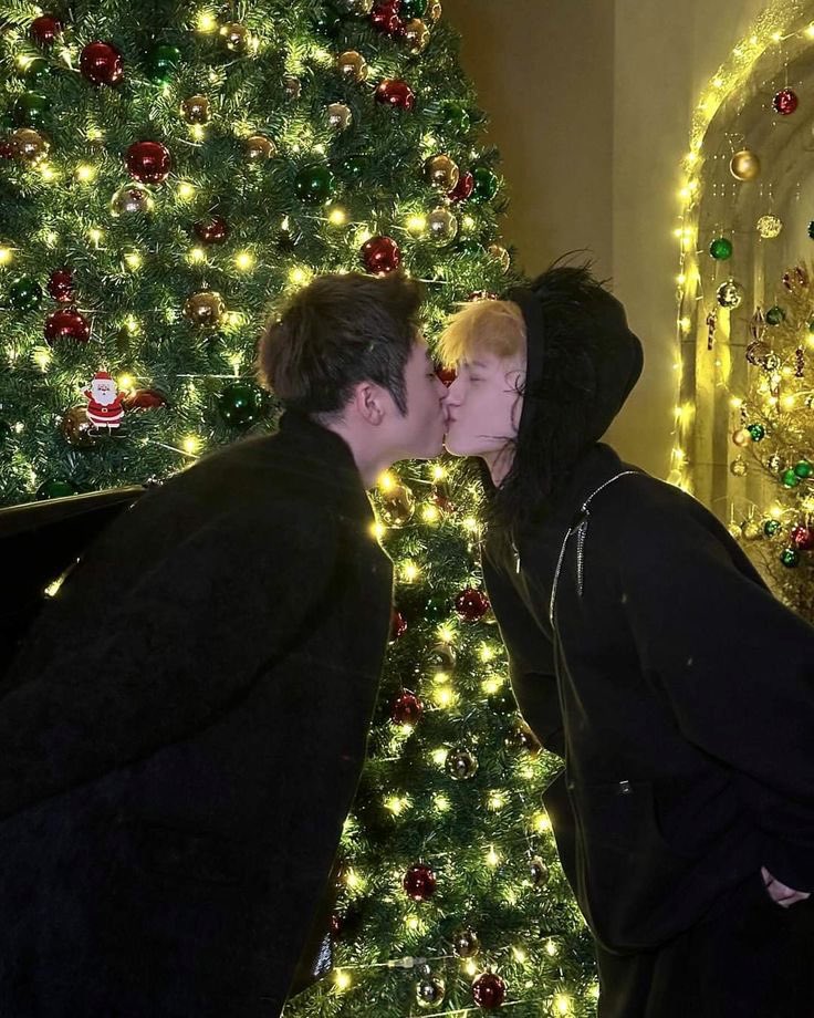 happy first of december from me and my husband 🎄౨ৎ˚ ༘ ⋆｡˚