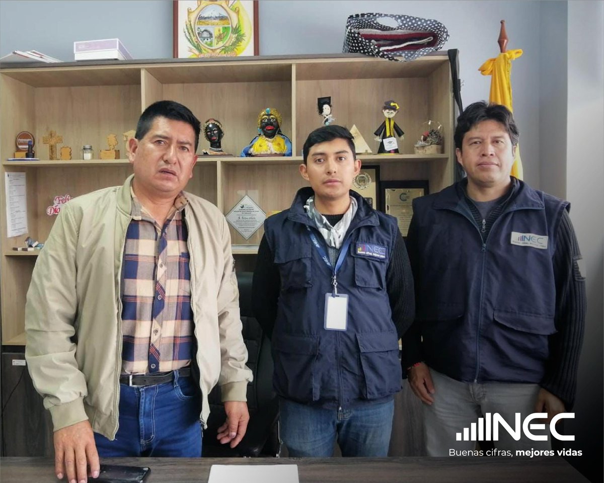 Ecuadorencifras's tweet photo. 📍 Cotopaxi | Coordinación Zonal 3
Avanzamos con el levantamiento de la 📊 Encuesta de Superficie y Producción Agropecuaria Continua (#ESPAC), una operación clave para conocer la realidad del campo ecuatoriano. 👨🌾🚜
Nuestro equipo de entrevistadores están presentes en varios cantones de la provincia, recogiendo datos que se transforma en información estadística oportuna para el desarrollo del país. 🇪🇨
✅ La ESPAC es la principal fuente de información del sector agropecuario.
🙋♀️🚪 ¡Ábrele la puerta al INEC!.
#BuenasCifras #MejoresVidas 💙📊