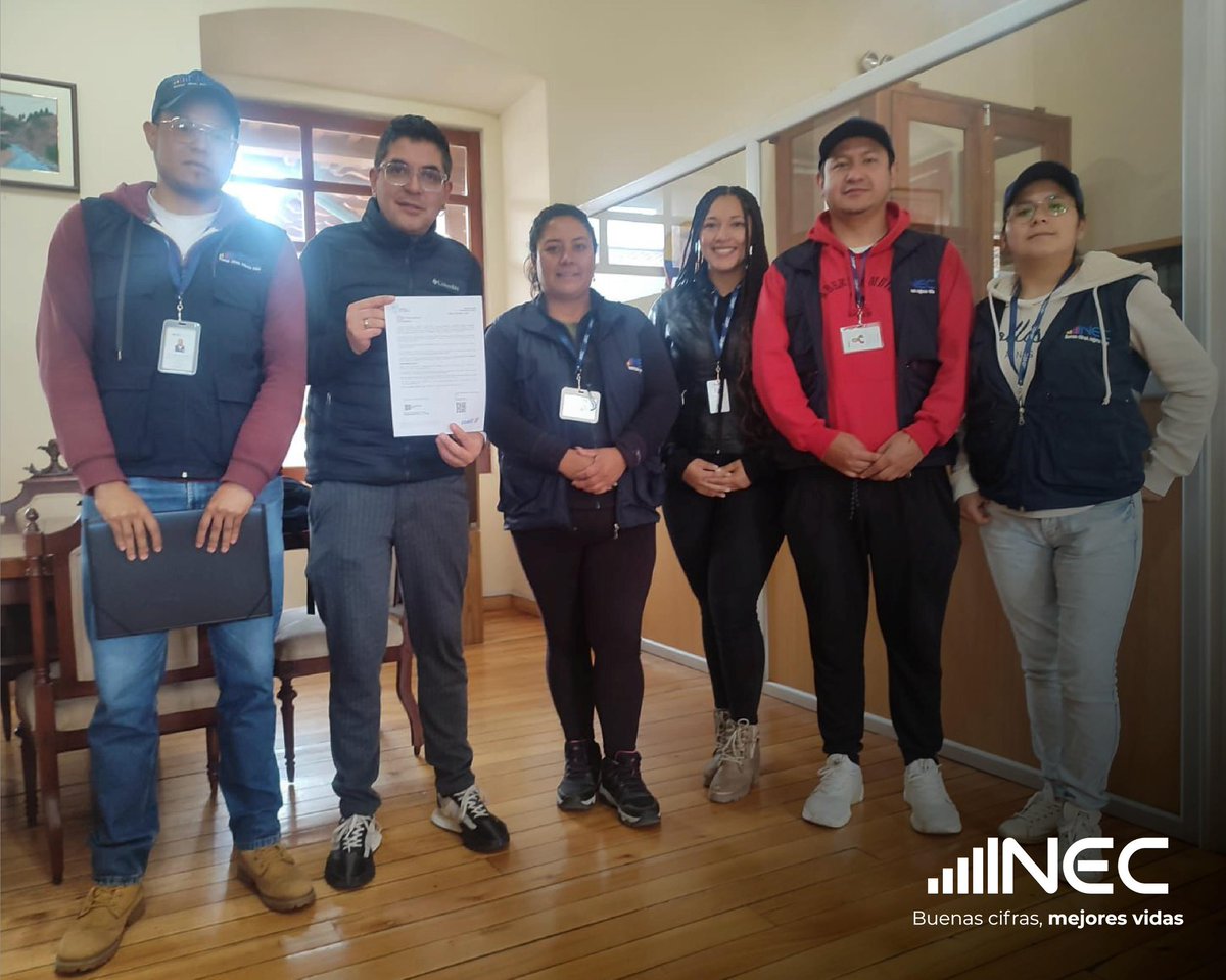 Ecuadorencifras's tweet photo. 📍 Cotopaxi | Coordinación Zonal 3
Avanzamos con el levantamiento de la 📊 Encuesta de Superficie y Producción Agropecuaria Continua (#ESPAC), una operación clave para conocer la realidad del campo ecuatoriano. 👨🌾🚜
Nuestro equipo de entrevistadores están presentes en varios cantones de la provincia, recogiendo datos que se transforma en información estadística oportuna para el desarrollo del país. 🇪🇨
✅ La ESPAC es la principal fuente de información del sector agropecuario.
🙋♀️🚪 ¡Ábrele la puerta al INEC!.
#BuenasCifras #MejoresVidas 💙📊