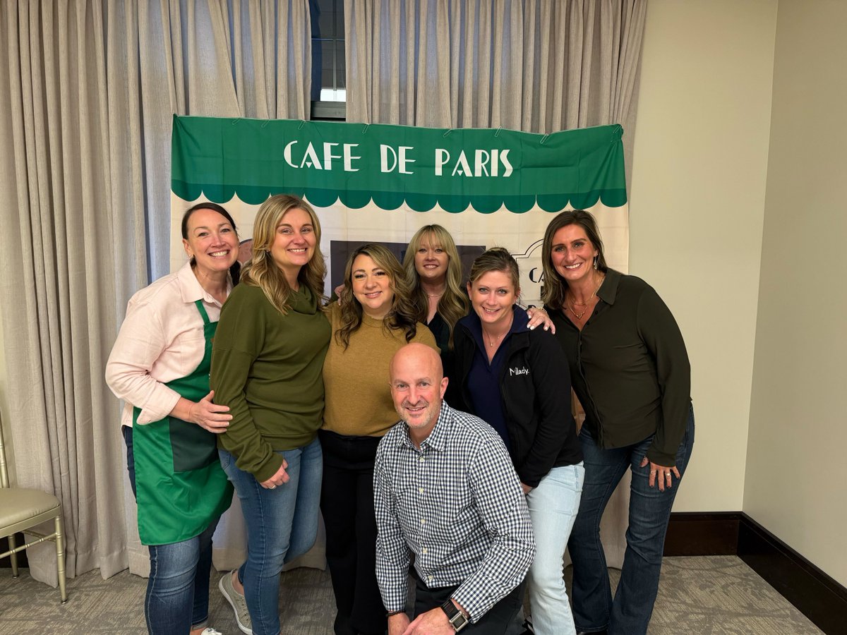 CengageLearning's tweet image. The Milady team gathered in Lake George for their annual retreat. It was 2 days filled with strategy, innovation, culture-building &amp;amp; reimagining a fully digital future. Inspired &amp;amp; ready to deliver on FY26! #DigitalTransformation #TeamMilady