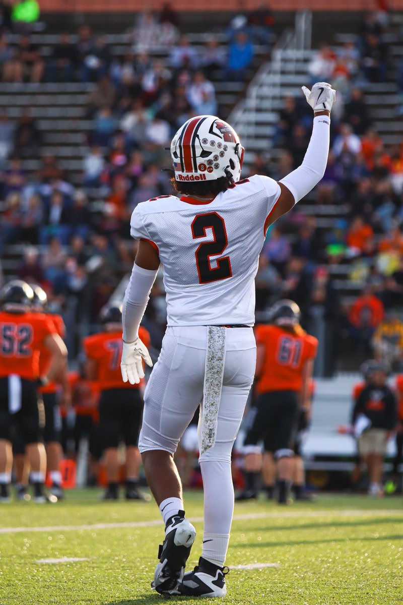 RayJ2Harbolt's tweet image. I am beyond blessed to receive mi first official Offer from @OWUBishopFB 

GOD IS GOOD🙏🏾✝️

@CoachCradle @CoachWestler 
@ThadCarter32 @CoachSlater25 
@HHSPresidentsFB