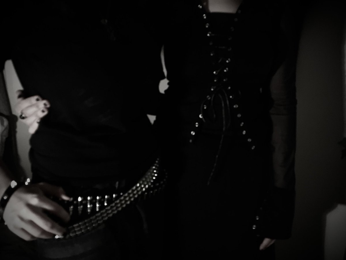 hellHhhellhell's tweet image. 