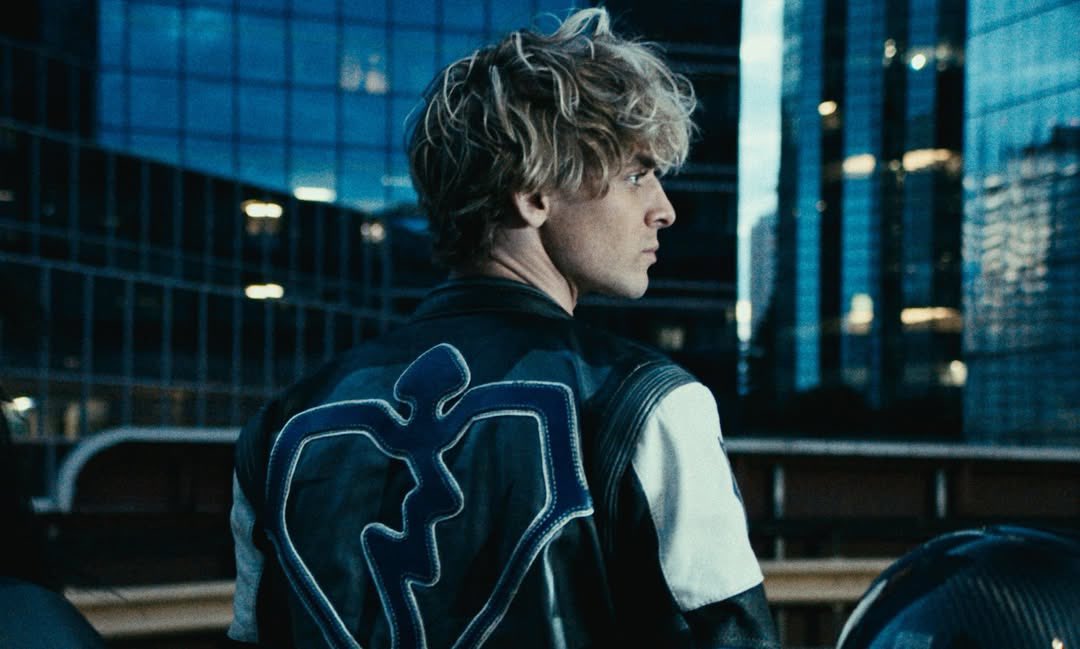 Release Week it’s here! Don’t forget to pre save Love You Again. You can find the link in our bio. 💘