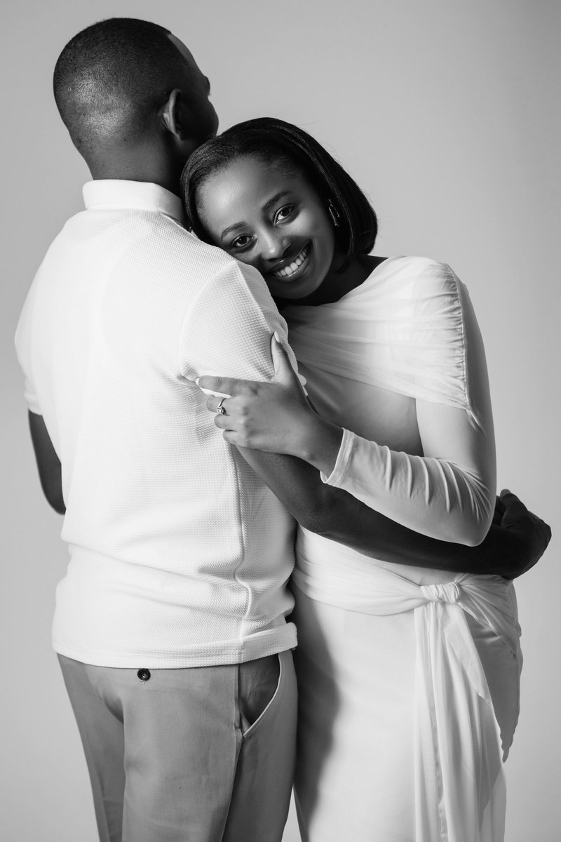 peakshots's tweet photo. Love is very beautiful indeed ❤️ https://t.co/6Doope2ghB
