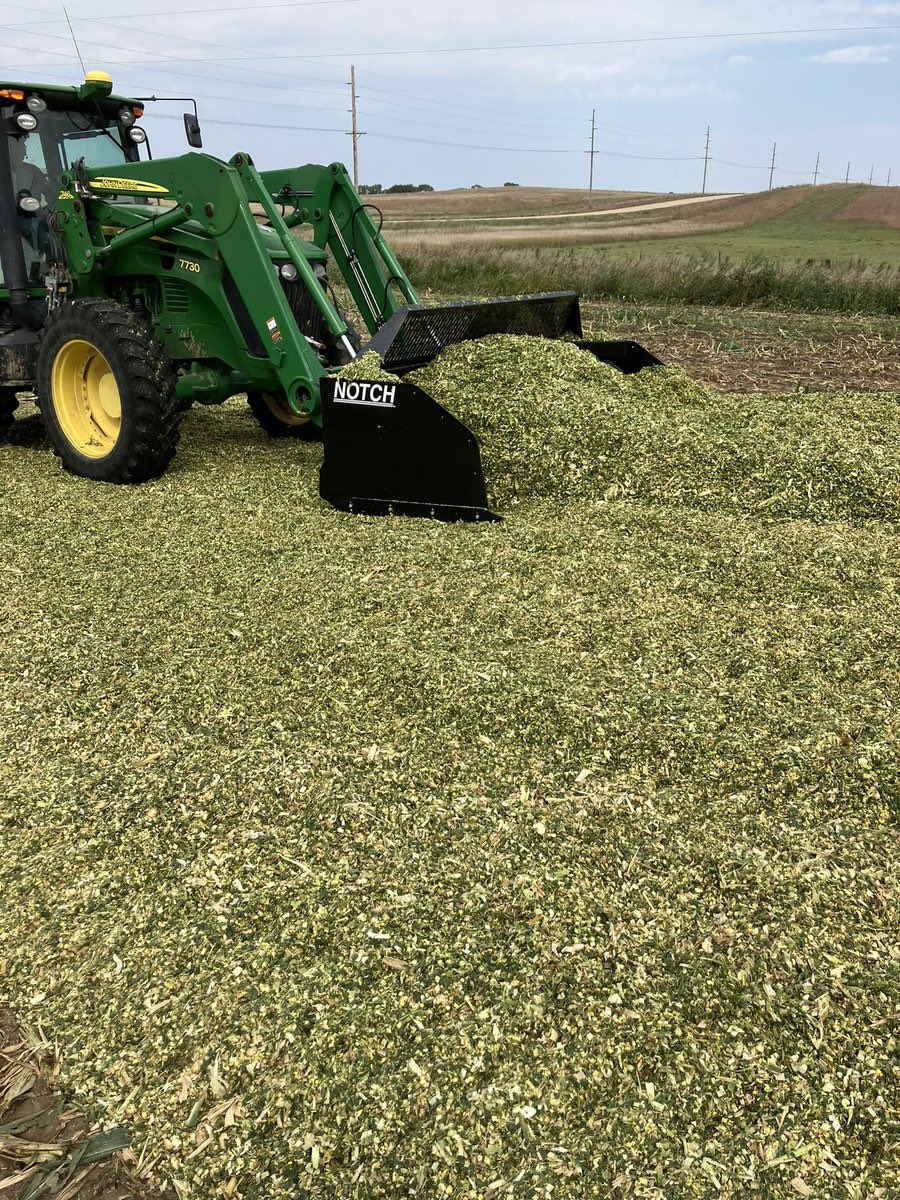 3B-Implement tweet media