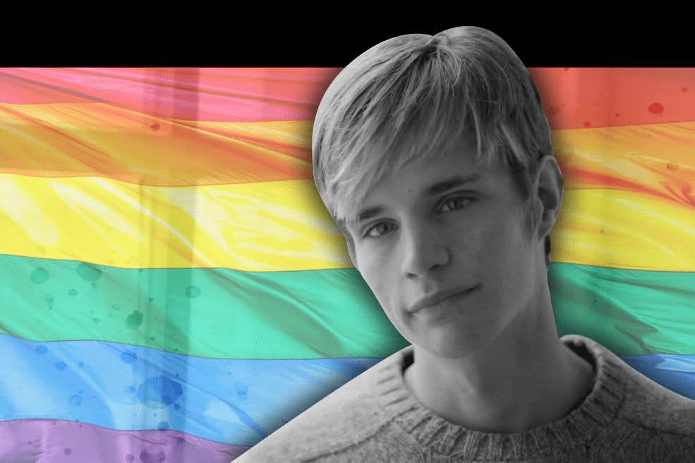 antinousgaygod's tweet photo. 🪷 #MatthewShepard, born 1 Dec 1976, was brutally assaulted on 6 Oct 1998 in a homophobic hate crime attack in Wyoming that shocked and galvanized our world. On 12 Oct 1998 he succumbed to his horrific injuries. He is a martyr saint of #Antinous! More: https://t.co/Y3TU6SlTNT 🪷 https://t.co/yiBaIyGnUZ