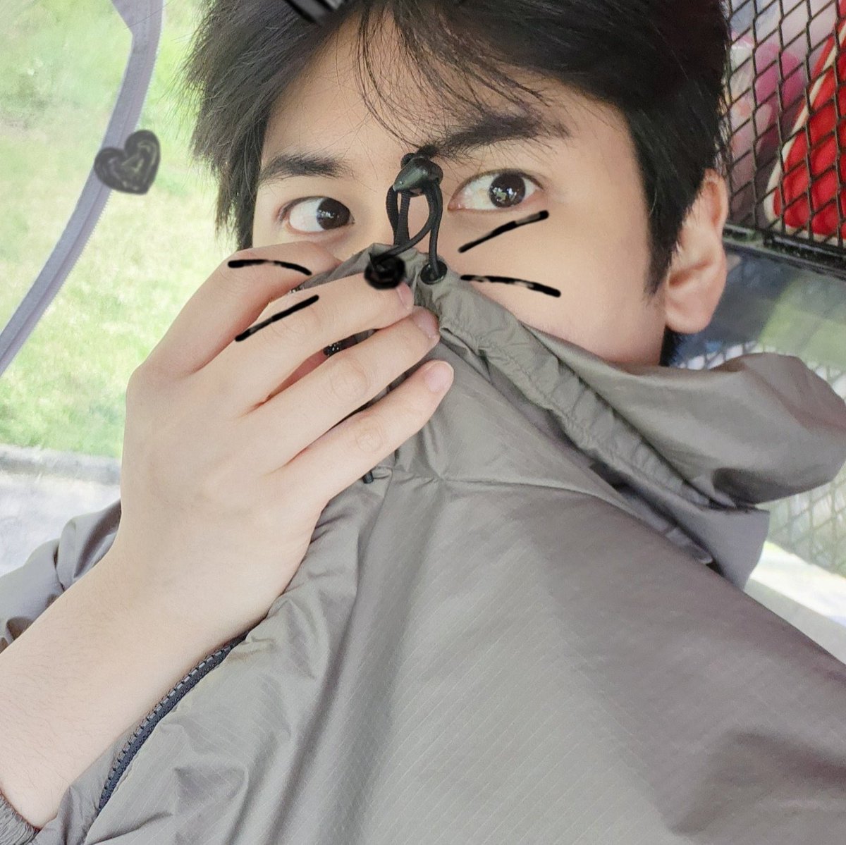 jiwonmuse's tweet photo. some things                         never change https://t.co/Tr58sTfCYQ