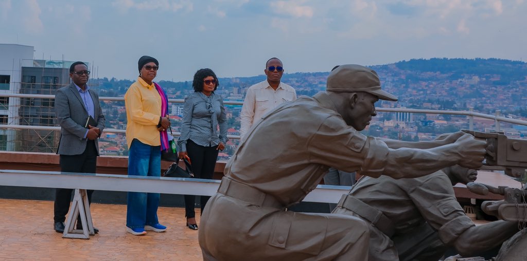 RwandaParliamnt's tweet image. Today, a delegation of MPs from #Ghana on a benchmarking visit to #Rwanda laid wreaths at @Kigali_Memorial , honouring victims of the Genocide against the Tutsi. 
They later visited the Campaign Against Genocide Museum to learn more about Rwanda’s liberation story.