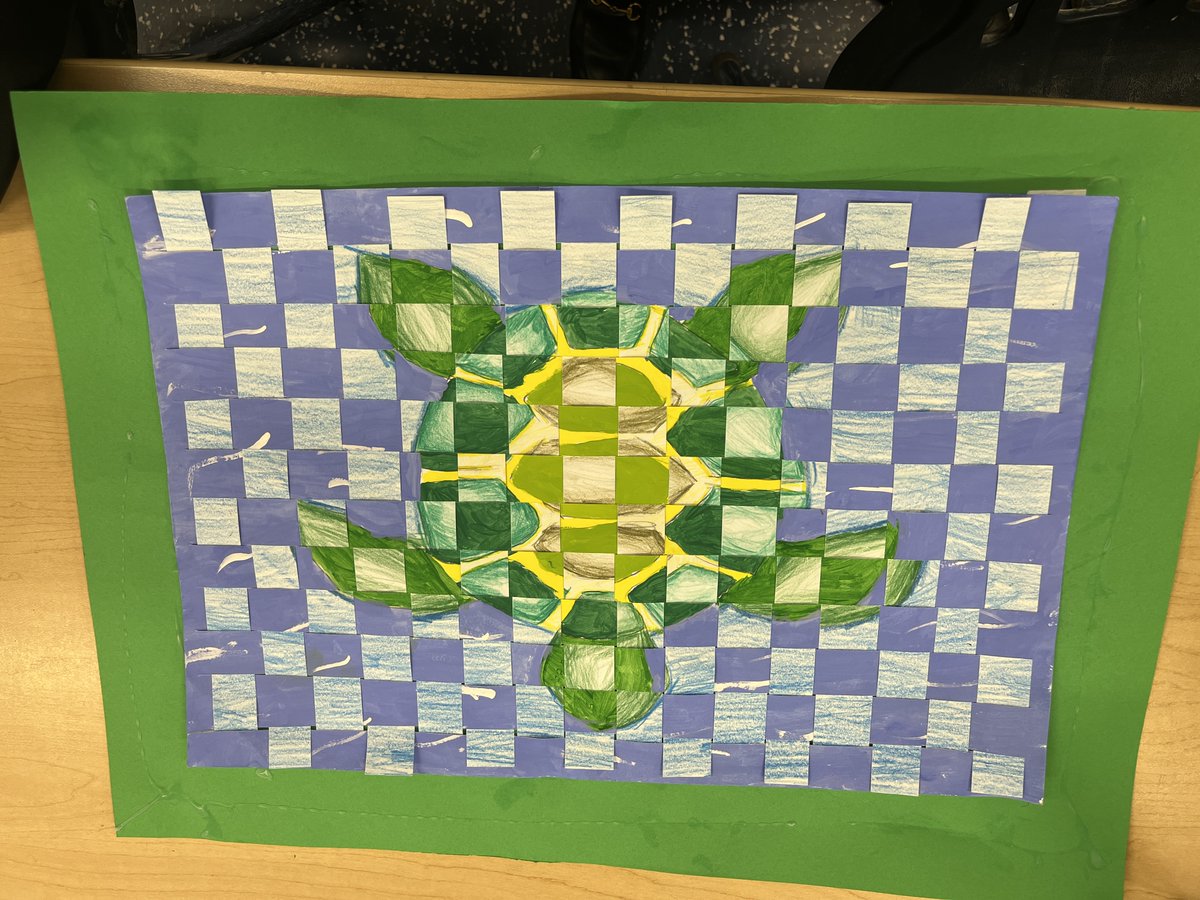 SpringfieldSD's tweet image. Preiew #2: Artwork
Here&apos;s a preview of some of the artwork you will see at the ETR Art Show in the spring.