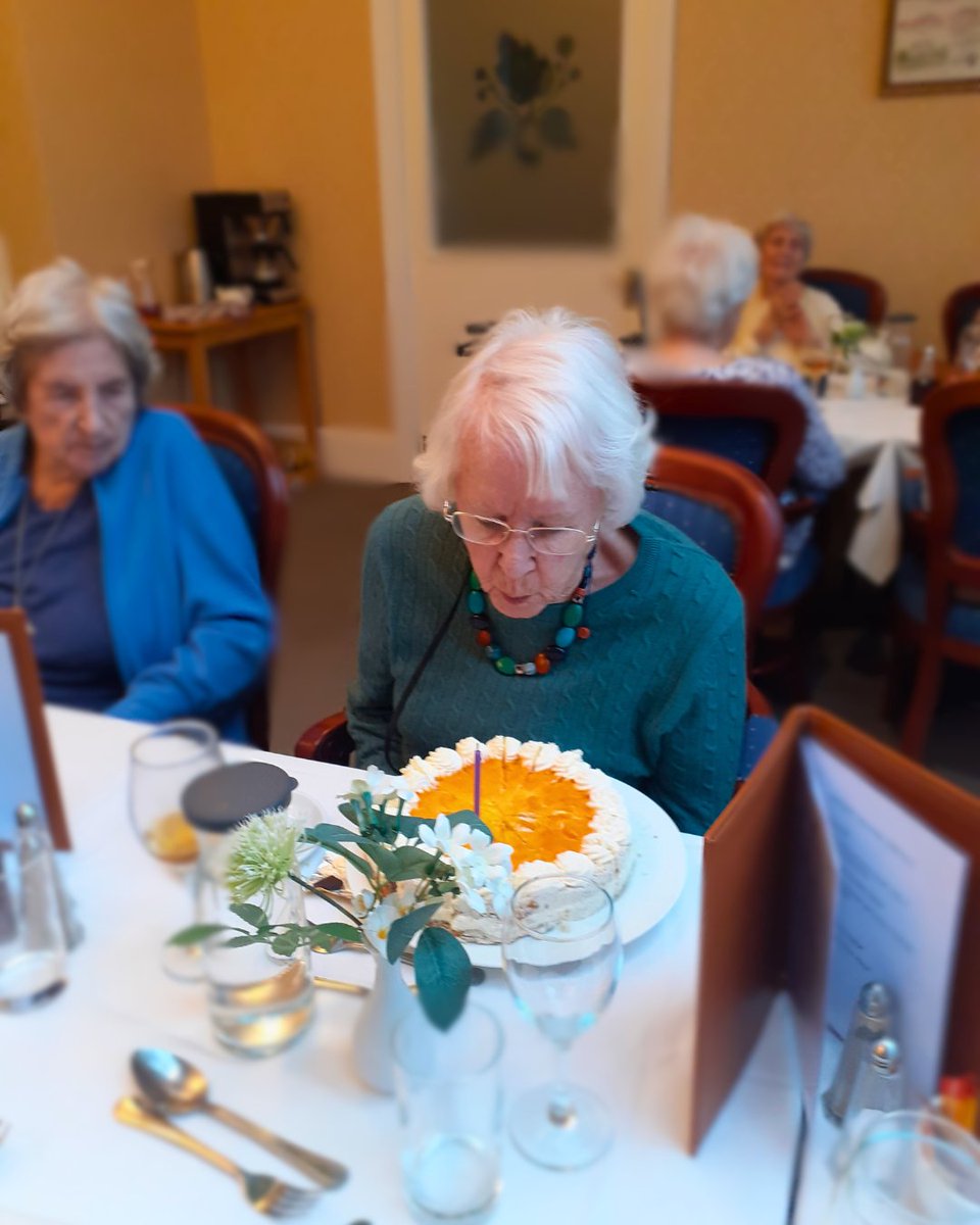 Another great birthday celebration here in Middleton Grove!🥳