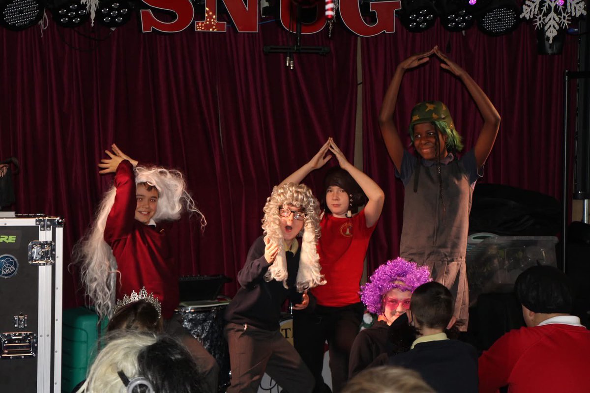 Mr Grogan tweet media