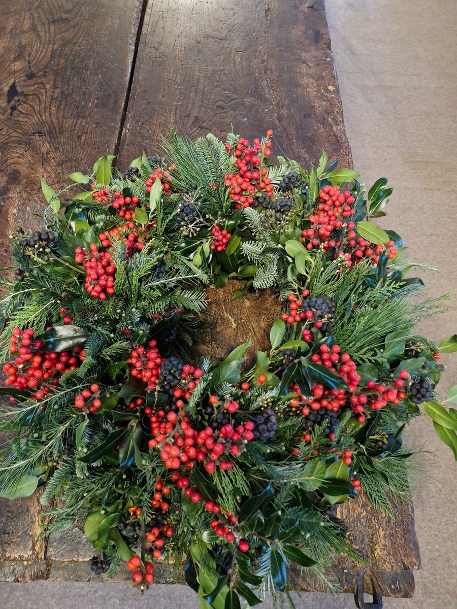 This beautiful festive wreath was delivered by hand to <a href="/AlthorpHouse/">Althorp</a> today.  All of the festive greenery was cut from Dallington Hall, a former home to the Spencer family. 
Conservation@althorp.com