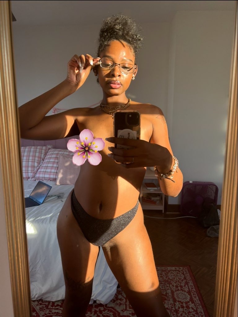 Prettylanky✨ tweet media