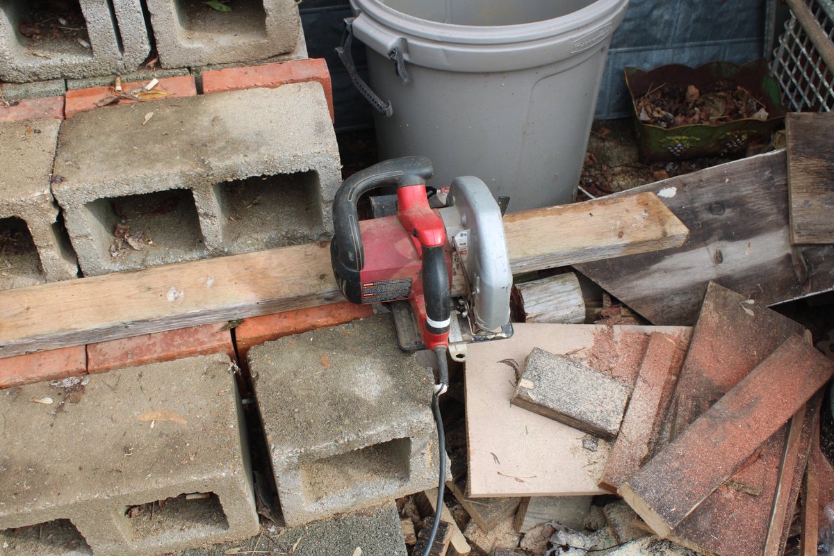 docsanderson's tweet image. #Scientists #Carpenter #RestorationProject #WildFireProtocol #Wolves @HeartsofHeroes_
@danpeckwx @Nature @Ginger_Zee
Mags G i beat the Storm got my wood cut termite damage repaired. oh i am SORE. Back to box to warm up rest &amp;amp; inside work. Love you Knot you Shag you Beautifuls Lee