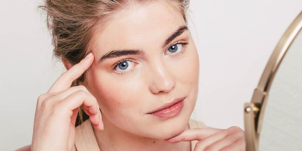 Een dikkere crème voedt beter, toch? Niet per se. De consistentie zegt niets over hoe zacht je huid wordt van de crème. Soms hydrateert een melkachtig product zelfs beter! En nog 4 misvattingen over cosmetica: buff.ly/h0H2dLI