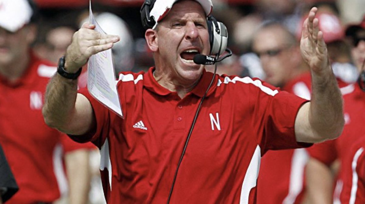HuskerGI's tweet photo. DC spot is now open. Want to break the curse? 🌽 🌽 https://t.co/yYd5OXBj01