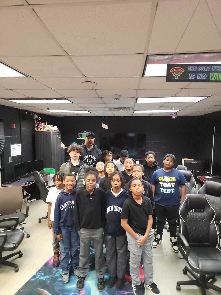 Giving Tuesday is 2MORROW!
We’re inviting all supporters, volunteers, families &amp; community partners to consider the 99 Wayz 2 Win as your nonprofit of choice this year. Your support helps us continue to UPLIFT, educate, mentor &amp; empower our youth. Every donation, &amp; share matters!