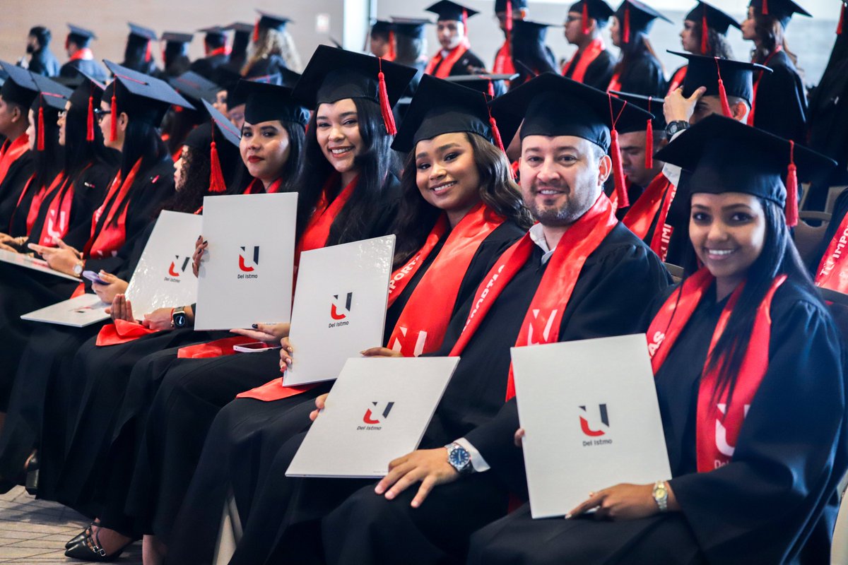 U del Istmo tweet media