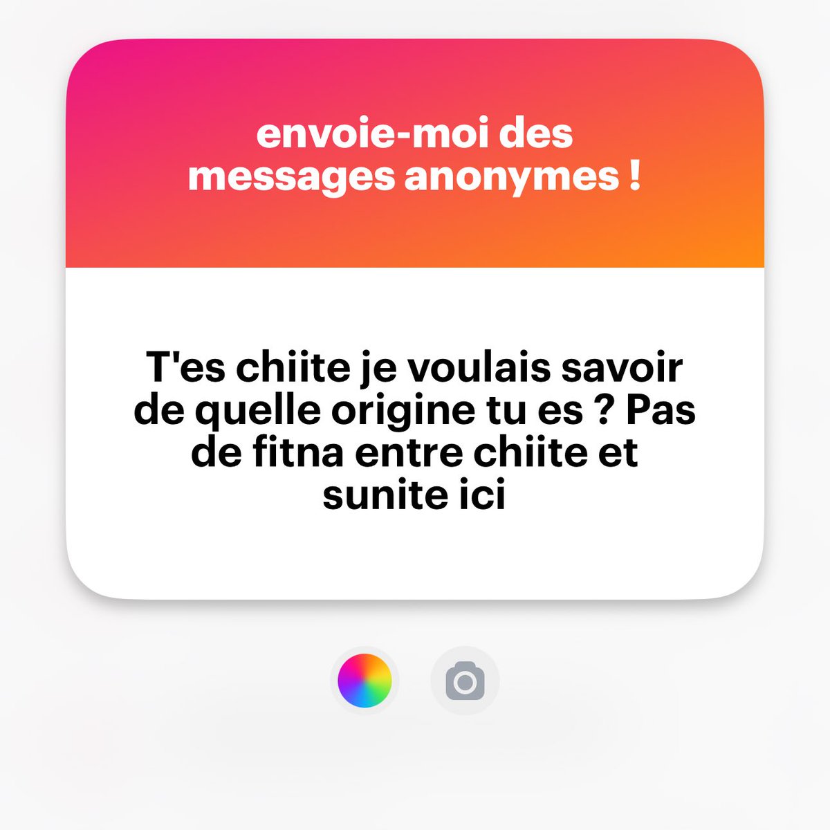 Culturellement je ne sens aucune différence, en ce qui concerne le culte ça va dépendre des gens de la communauté que j’ai en face de moi, des fois malgré les écoles qui changent l’expérience de la foi peut être similaire.
Je suis algérienne. Pas de soucis