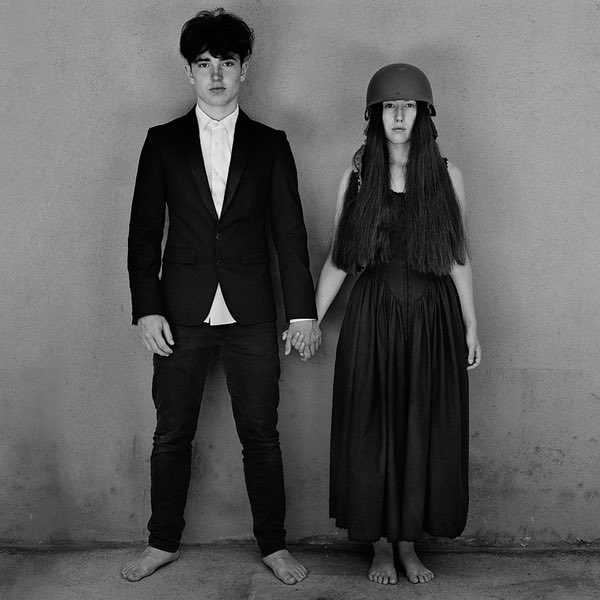 MiguelFreitas's tweet photo. 8 anos do álbum Songs Of Experience
1 Dezembro 2017
.
.
.
.
.
#U2 #SongsOfExperience https://t.co/0QNLOiQu6U
