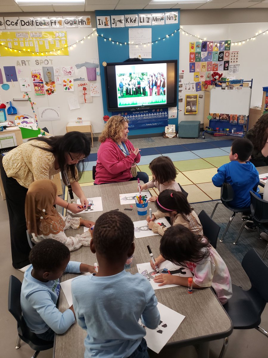 isd622's tweet photo. Last week, Ms Knuston's Pre-k class at Eagle Point celebrated Hmong New Year! Students learned about the holiday and how to dress up a friend in Hmong clothes through an arts and crafts. https://t.co/s49ZtnSc1r