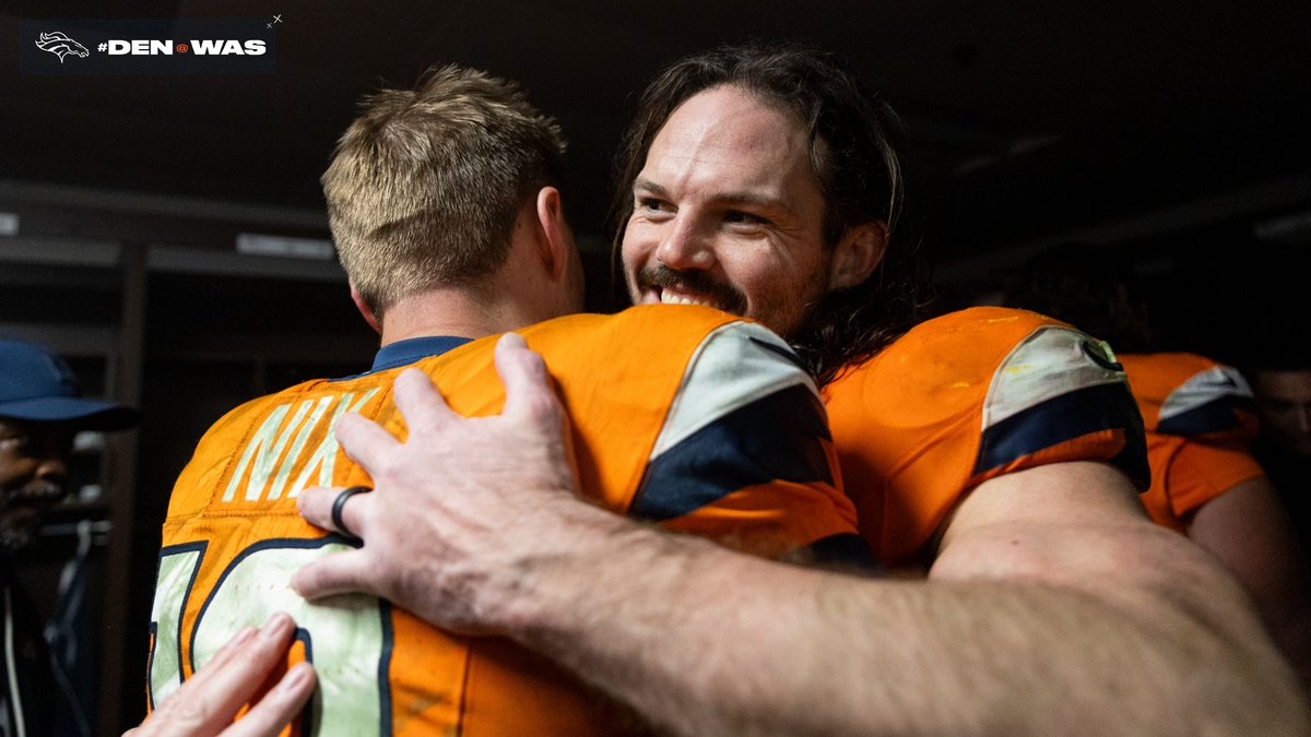 Broncos's tweet image. A hard-fought @SNFonNBC W. 😤

Inside the locker room after #DENvsWAS: