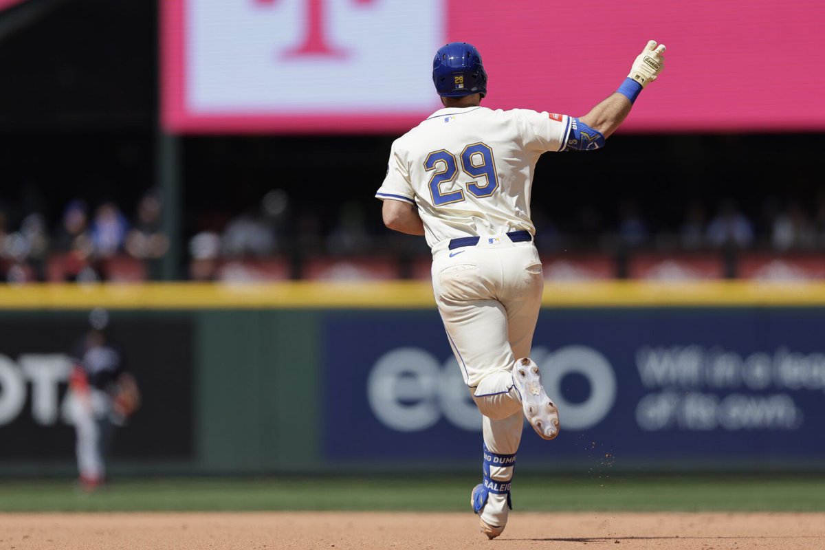 Russell Hartness tweet media