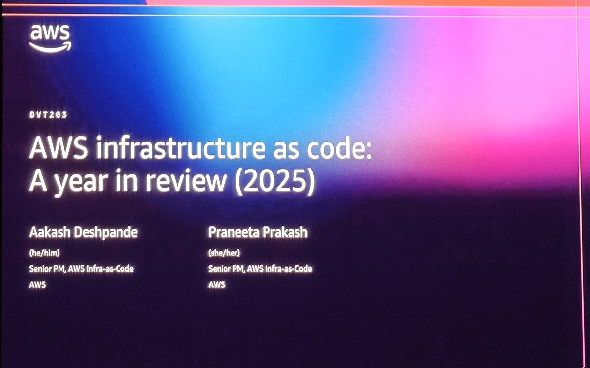 nasuvit_z's tweet image. AWSの今年のIaCを総復習するセッションに参加中
こういうのが1年の終わりにちょうど良い
#reinvent #AWSreinvent